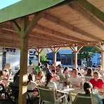 Mobil Avec Terrasse Pour 6 Personnes A - Api-1-52-1272 *