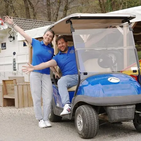 Mobil Avec Terrasse Pour 6 Personnes A - Api-1-52-1272 * Challes-les-Eaux