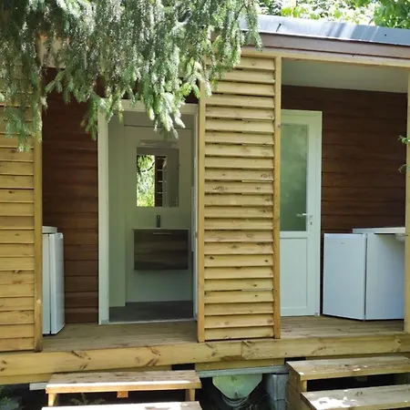 Mobil Avec Terrasse Pour 6 Personnes A - Api-1-52-1272 *